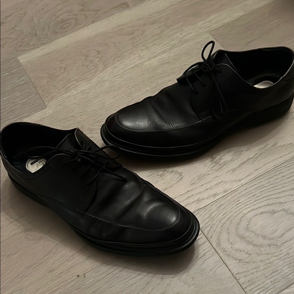 Kenneth Cole Black Leather Oxfords Classic Formal Design